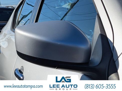 Used 2017 Nissan Versa SV image 11