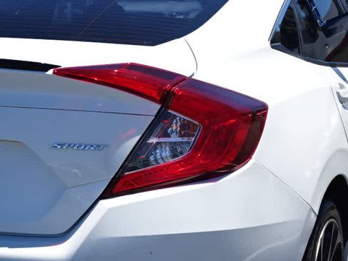 Used 2021 Honda Civic Sport image 12