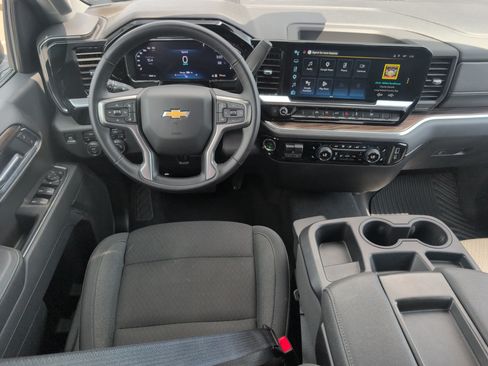 Used 2026 Chevrolet Silverado 1500 LT AWD/4WD image 28