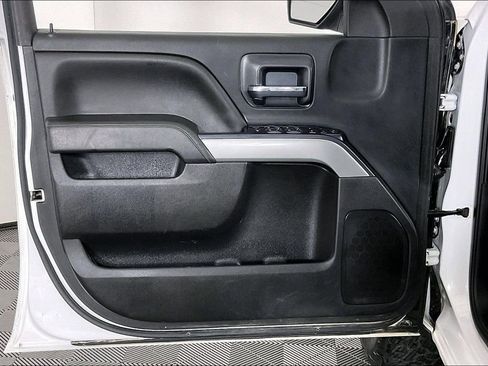 Used 2018 Chevrolet Silverado 1500 LT w/ All Star Edition image 23