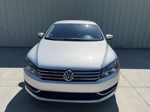 Used 2013 Volkswagen Passat 2.5 S FWD image 7