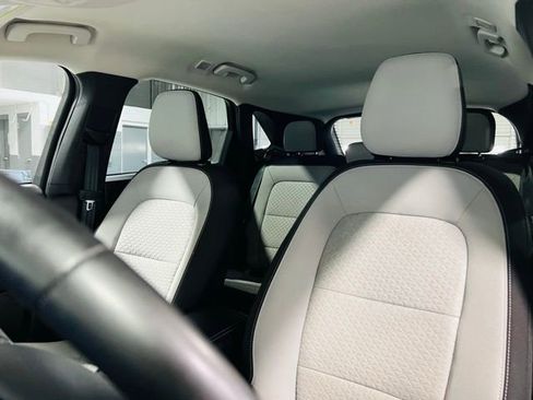 Used 2023 Ford Escape Active image 3