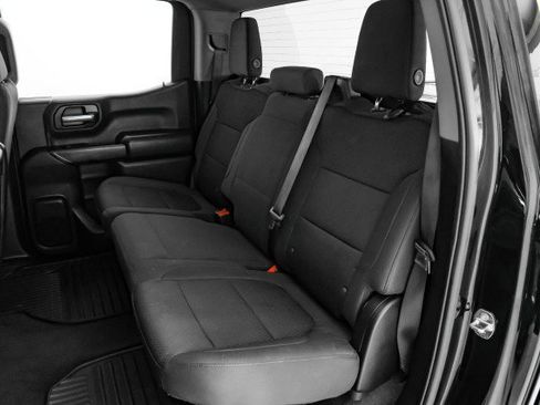 Used 2019 Chevrolet Silverado 1500 Custom w/ Custom Value Package image 34