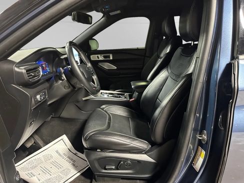 Used 2020 Ford Explorer ST w/ Premium Technology Package AWD/4WD image 18