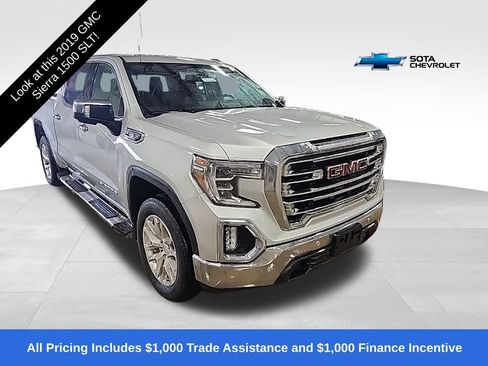 Used 2019 GMC Sierra 1500 SLT image 1