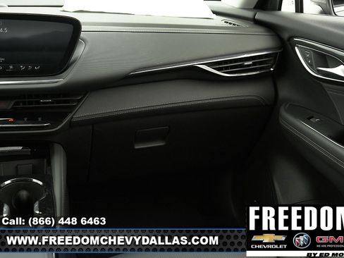 New 2025 Buick Envision Preferred image 37