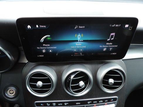 Used 2021 Mercedes-Benz GLC 300 image 25