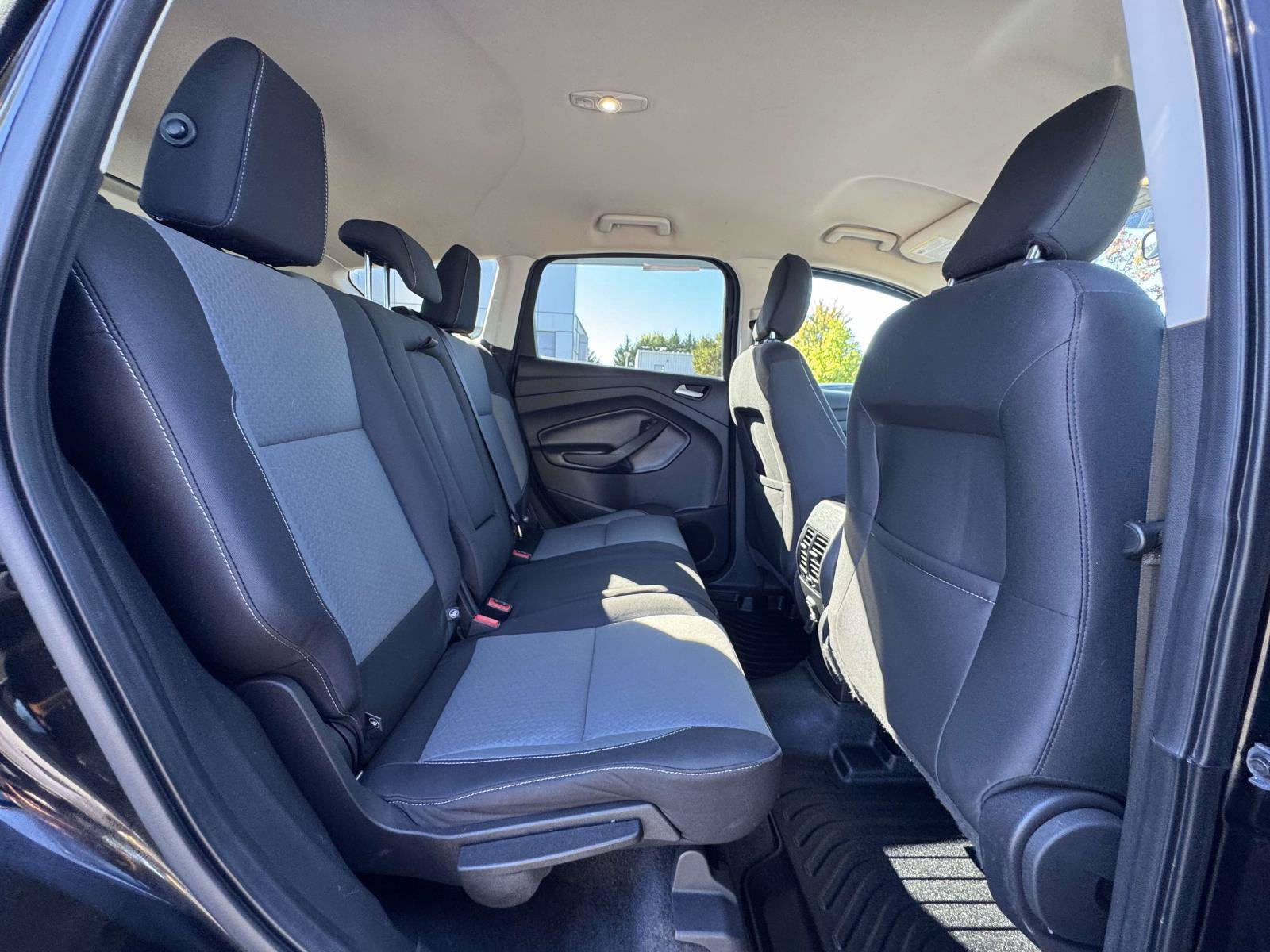 Used 2018 Ford Escape SE AWD/4WD image 10