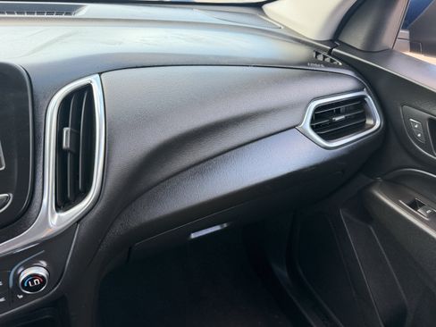 Used 2019 Chevrolet Equinox LT FWD image 29