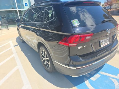 Used 2021 Volkswagen Tiguan SE AWD/4WD image 3