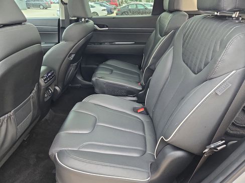 Used 2024 Hyundai Palisade Limited FWD image 29