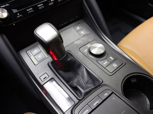 Used 2021 Lexus IS 300 w/ Comfort Package RWD image 53