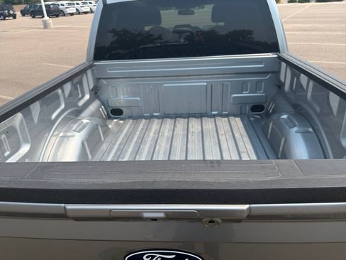 Used 2025 Ford F150 Lariat AWD/4WD image 30