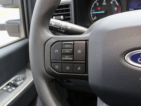 New 2025 Ford F550 XL w/ XL Chrome Package image 26