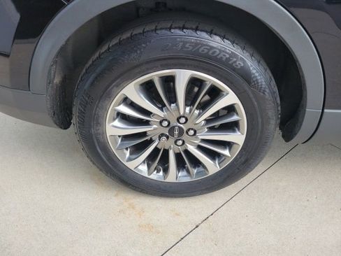 Used 2019 Lincoln Nautilus Select AWD/4WD image 15