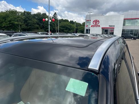 Used 2024 Toyota Highlander Platinum AWD/4WD image 47
