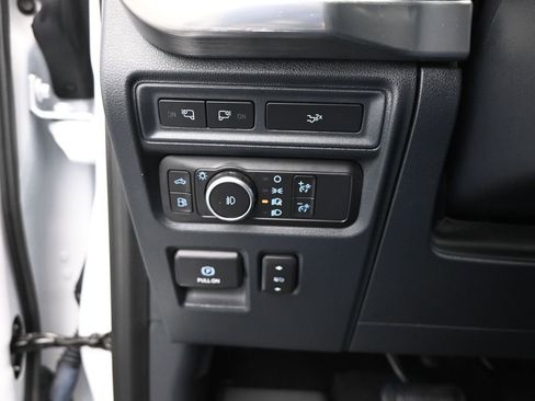 Certified 2022 Ford F150 Lariat w/ Equipment Group 502A High image 13