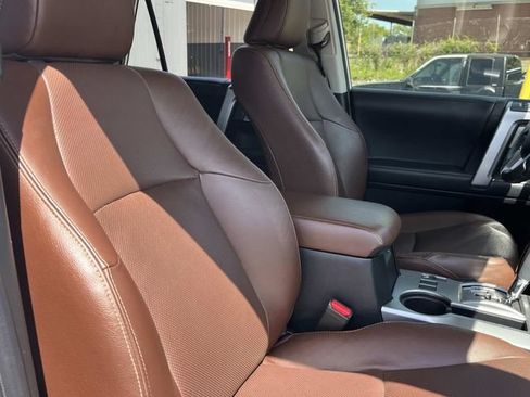 Used 2023 Toyota 4Runner Limited AWD/4WD image 26