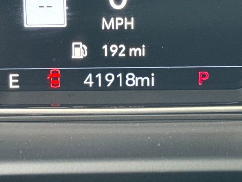 Used 2021 GMC Yukon XL Denali w/ Denali Premium Package image 42