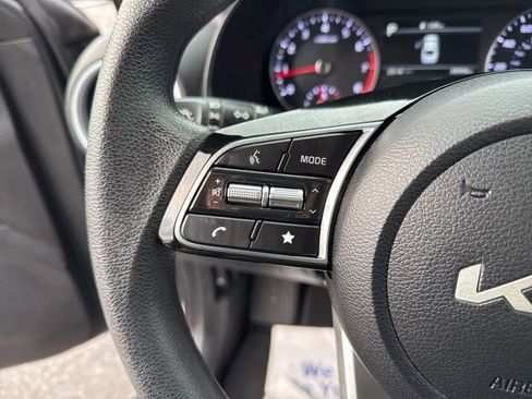 Used 2023 Kia Forte LXS w/ LXS Technology Package image 23