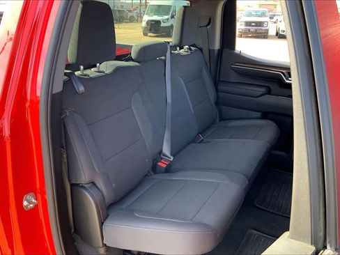 Used 2025 Chevrolet Silverado 1500 LT image 19
