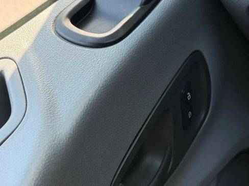 Used 2019 Ford Transit 150 148 Medium Roof RWD image 22