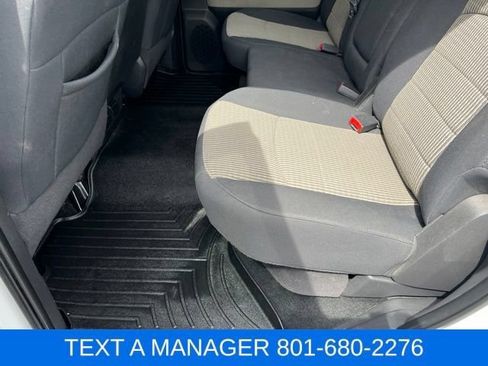 Used 2011 RAM 1500 Classic SLT w/ Protection Group AWD/4WD image 32