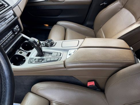 Used 2014 BMW 550i xDrive 550i xDrive image 15