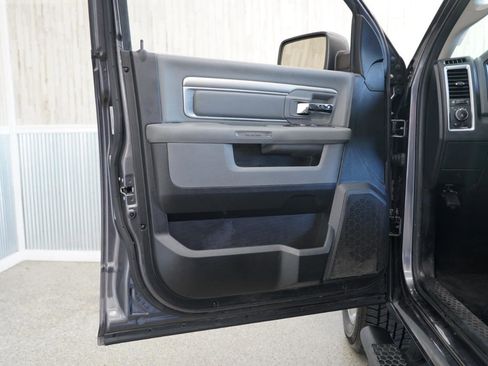 Used 2016 RAM 1500 Lone Star RWD image 27