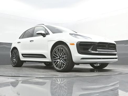 New 2026 Porsche Macan S AWD/4WD image 34