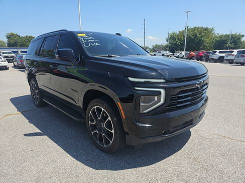 Used 2025 Chevrolet Tahoe RST w/ Comfort Package AWD/4WD image 2