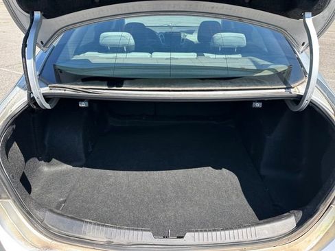 Used 2017 Chevrolet Malibu LT w/ Driver Confidence Package FWD image 29