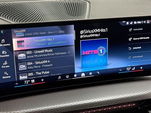 Used 2026 BMW 330i Sedan w/ Premium Package image 21