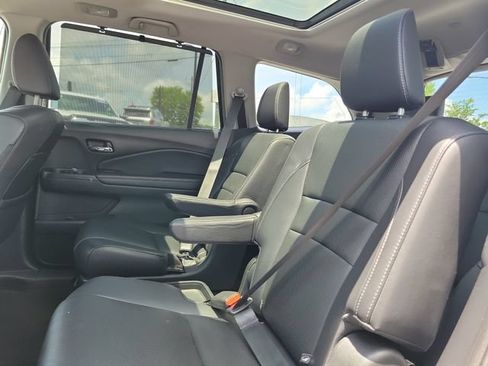 Certified 2018 Honda Pilot Elite image 26