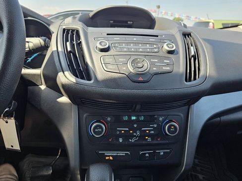 Used 2018 Ford Escape SE FWD image 16