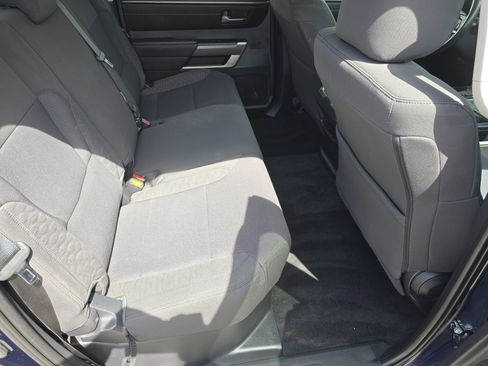 Used 2022 Toyota Tundra SR5 w/ SR5 Convenience Package image 23