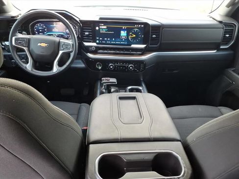 Used 2022 Chevrolet Silverado 1500 LT RWD image 26