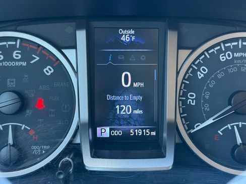 Used 2022 Toyota Tacoma SR5 image 21