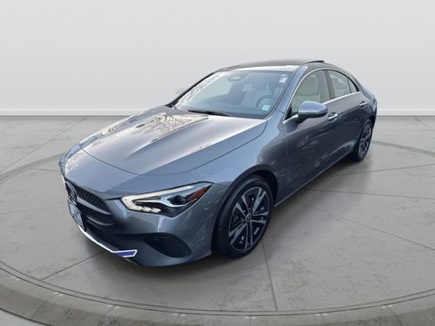 Used 2024 Mercedes-Benz CLA 250 4MATIC image 5