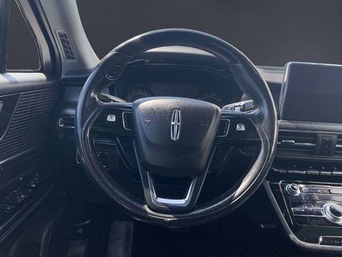 Used 2022 Lincoln Corsair AWD w/ Premium Package image 9