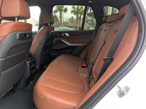 New 2026 BMW X5 sDrive40i image 15