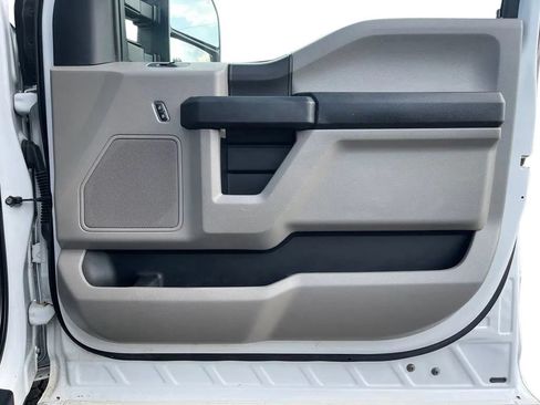 Used 2019 Ford F350 XL w/ STX Appearance Package AWD/4WD image 16