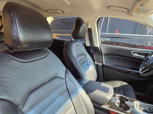 Used 2015 Ford Edge SEL w/ Equipment Group 201A FWD image 15