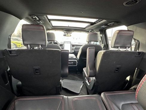 Used 2023 Ford Expedition Max Limited image 14