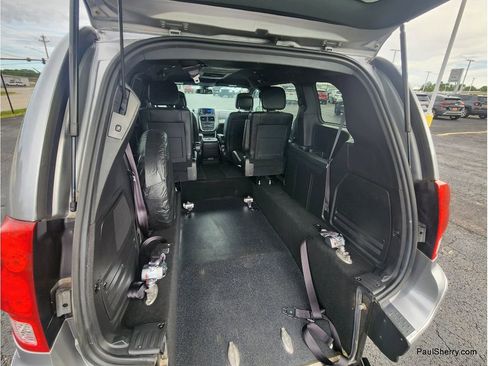 Used 2019 Dodge Grand Caravan GT FWD image 20