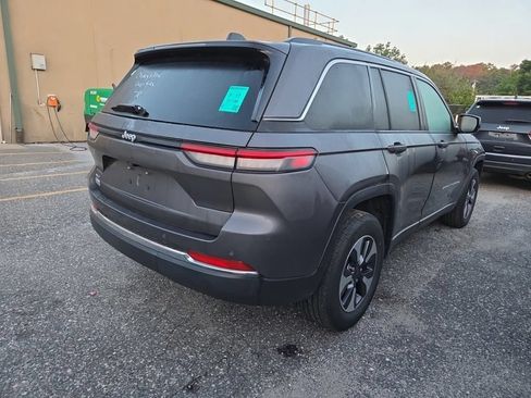 Used 2023 Jeep Grand Cherokee 4WD 4xe image 10
