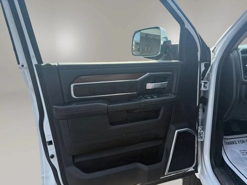 Used 2022 RAM 2500 Laramie AWD/4WD image 22