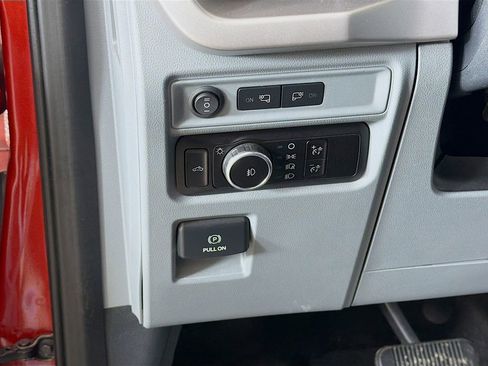 Used 2023 Ford F150 XLT image 28