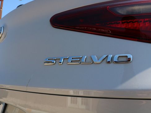 Used 2020 Alfa Romeo Stelvio Ti w/ Active Blind Spot Package image 14