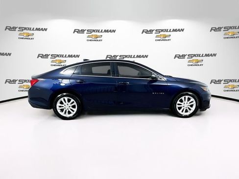 Used 2018 Chevrolet Malibu LT image 8